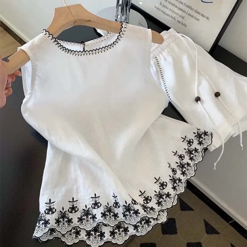 Simple Old Money Style Cotton  - огляд і ціна Embroidery Uniform