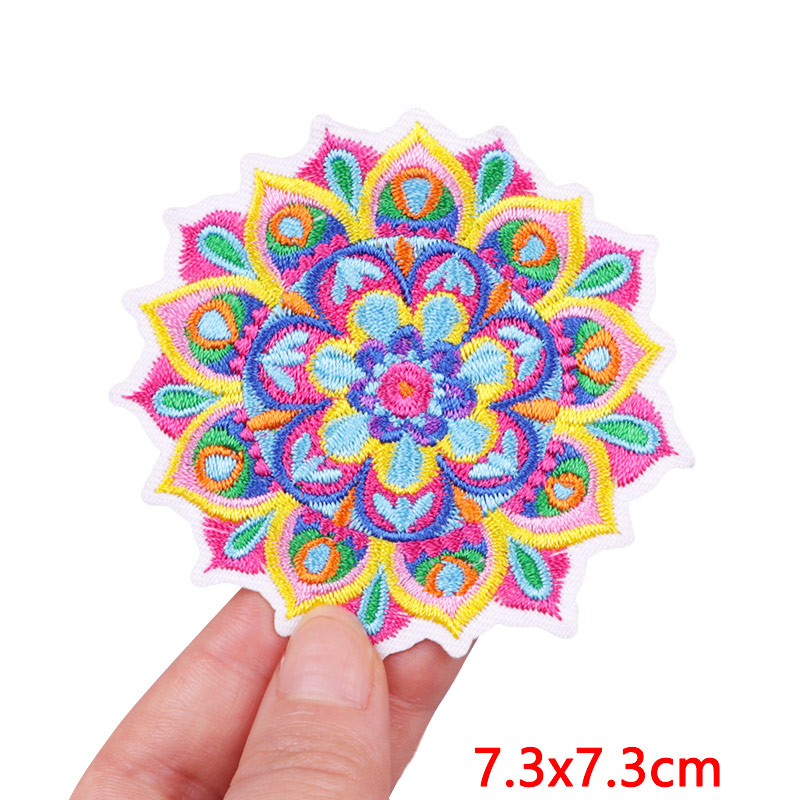 Small Daisy Patch Flowers Embr - огляд і ціна Embroidery Daisy Flower